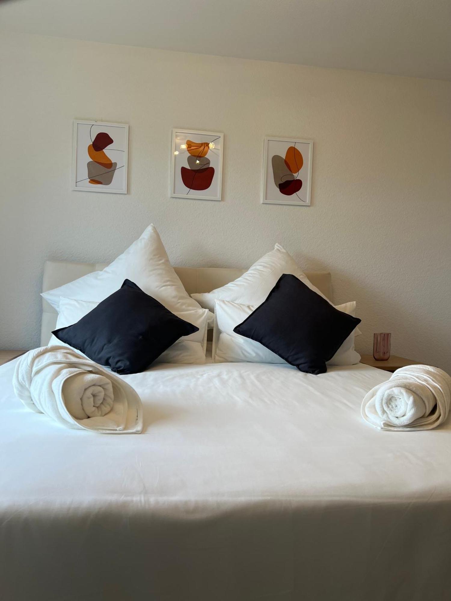 Medina Apartment Dusseldorf Bagian luar foto